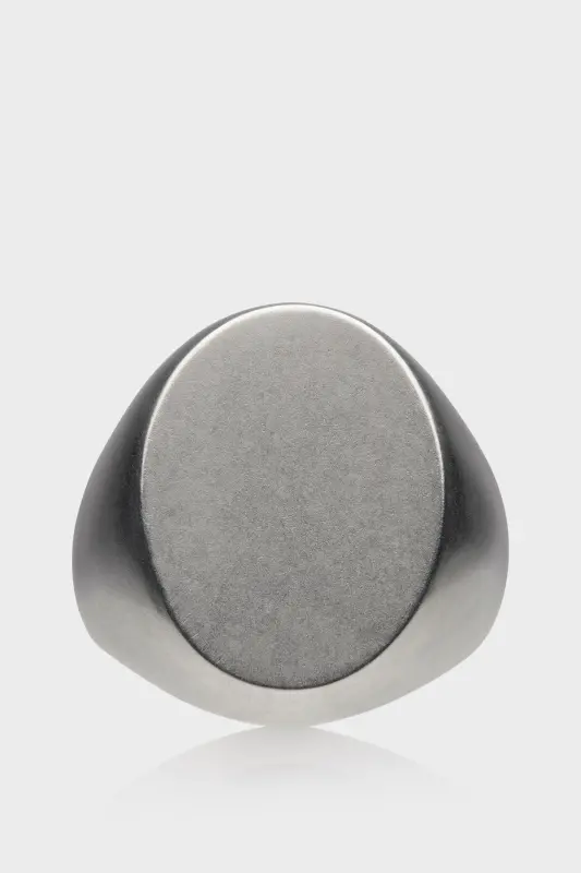 Maison Margiela Oval Chevalier Ring Polished palladio online