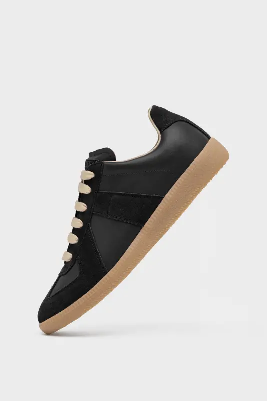 Maison Margiela Replica Sneakers Dirty Wash Black online