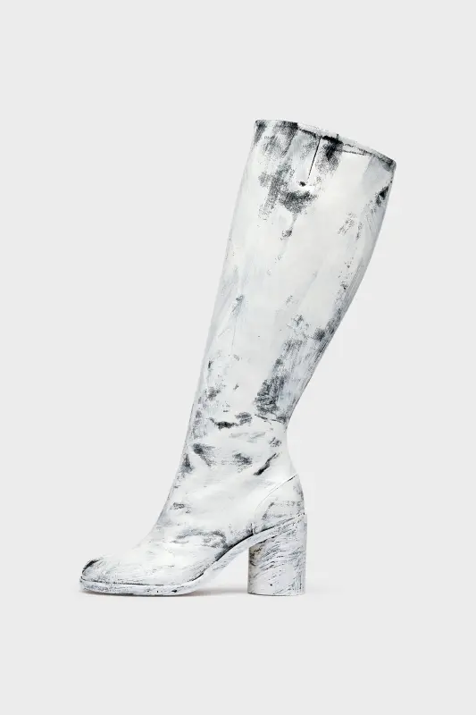 Maison Margiela Tabi Bianchetto Knee-High Boots Black and White online
